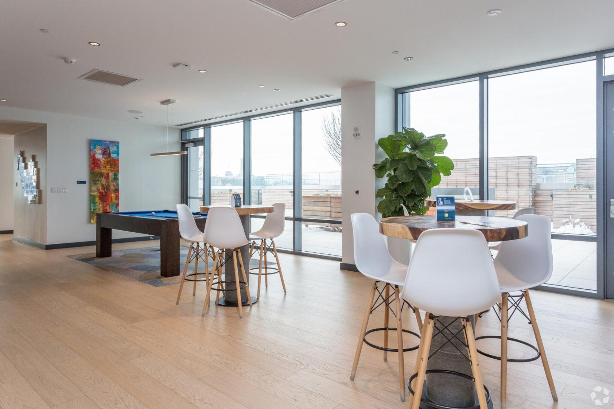 Luxury By Hyatus Downtown Boston