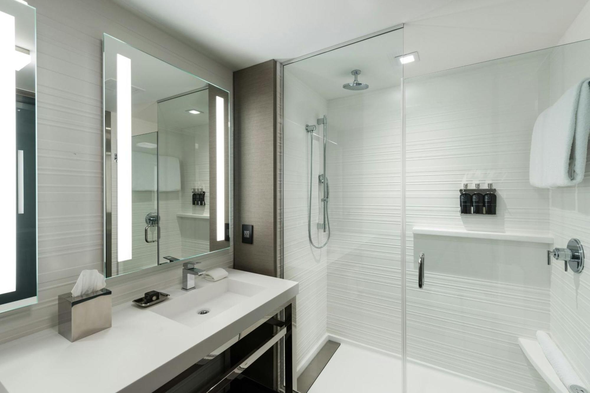 Hotel Ac By Marriott Cleveland Circle 4*