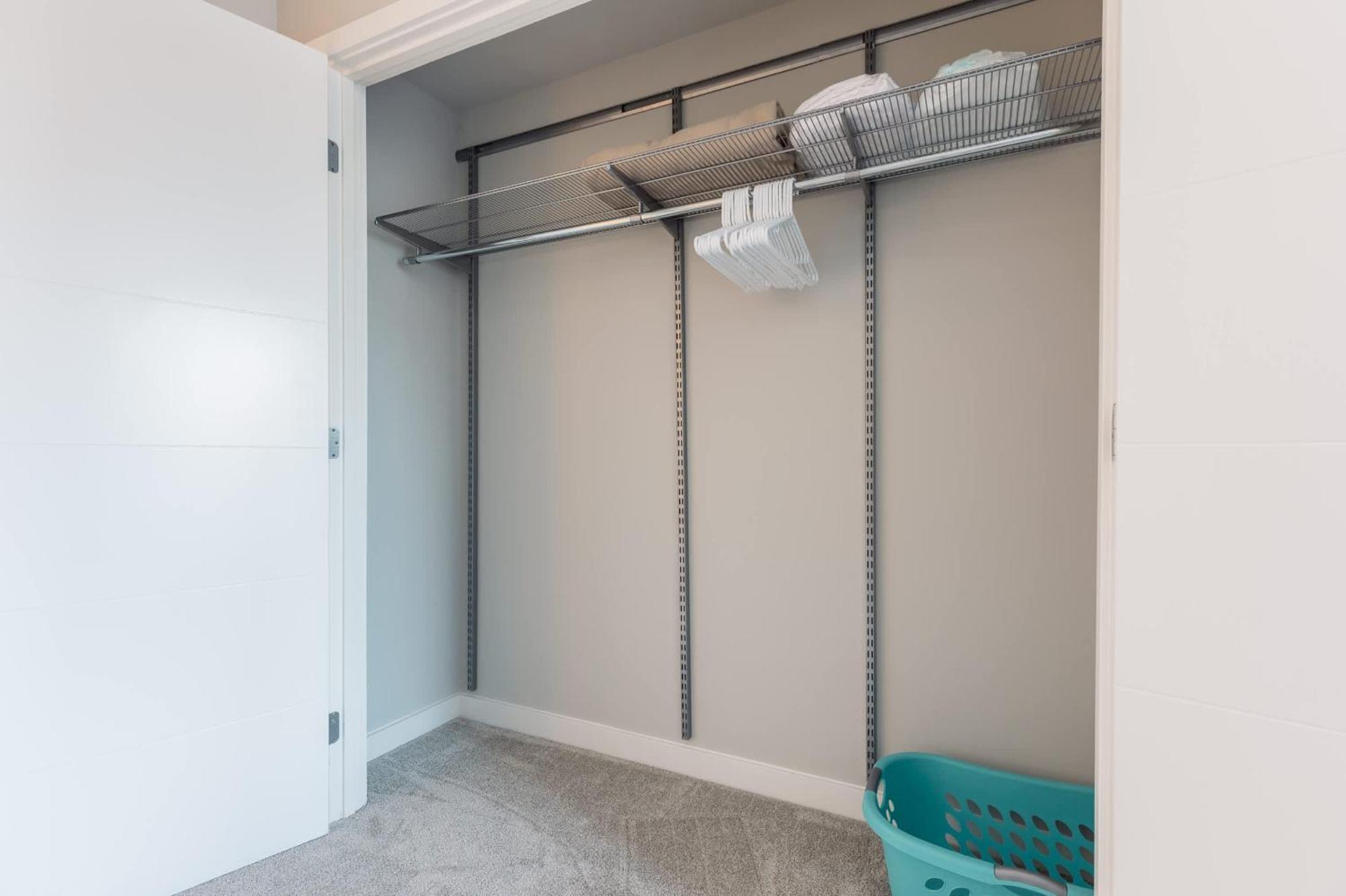Private Downtown Near Harbor Apartment
