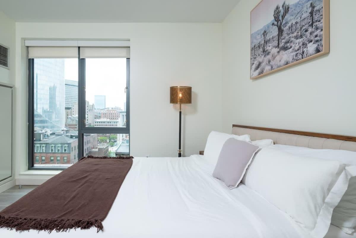 Apartment North End 2br W Pool & Gym Boston