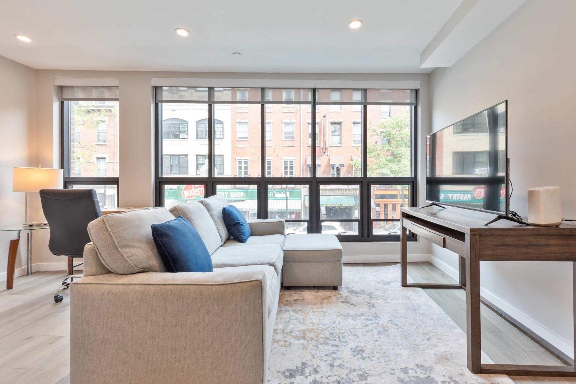 Luxury 2br North End Retreat Apartment
