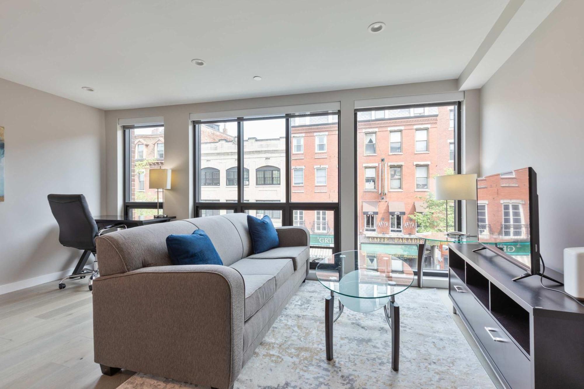 Apartment Chic North End Escape Near Waterfront *