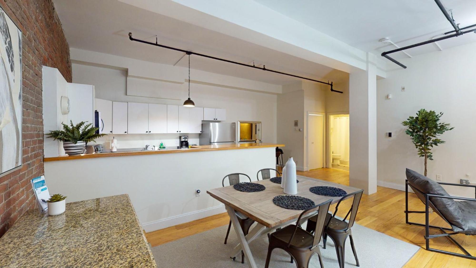 Appartement Expansive Back Bay Two-level Loft, 2b2b