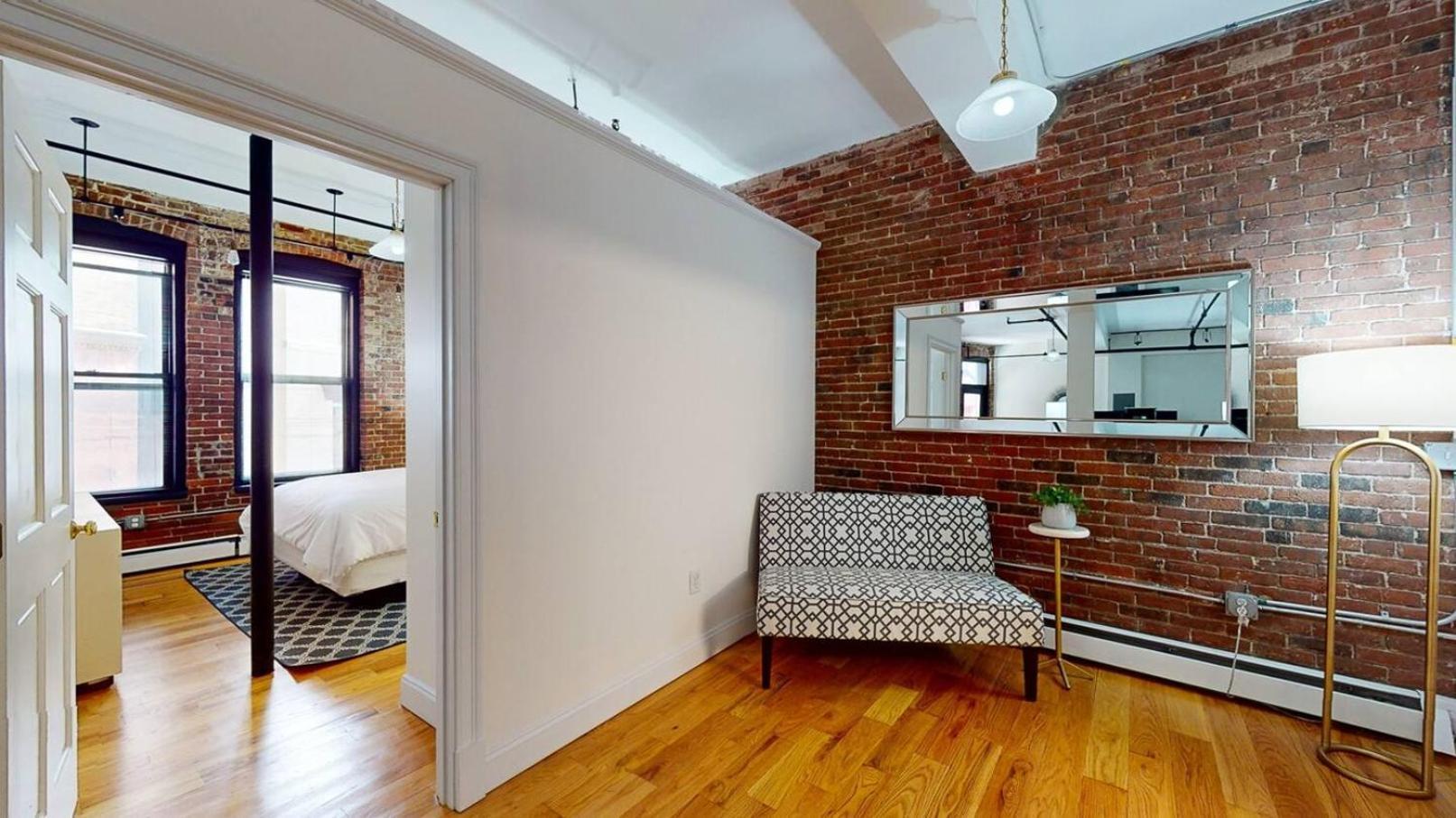 Garden 1br Loft In Back Bay Near Copley Apartment Boston