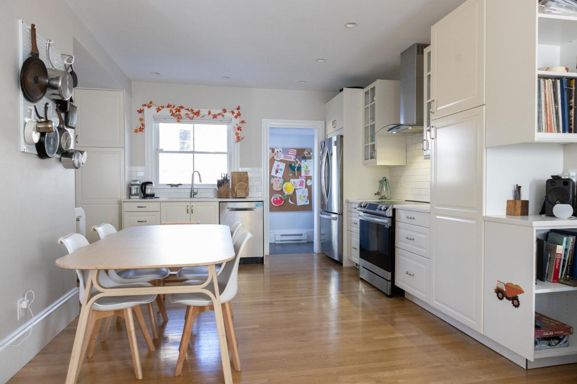 Family-Friendly 4Br W Yard & Modern Kitchen * Boston