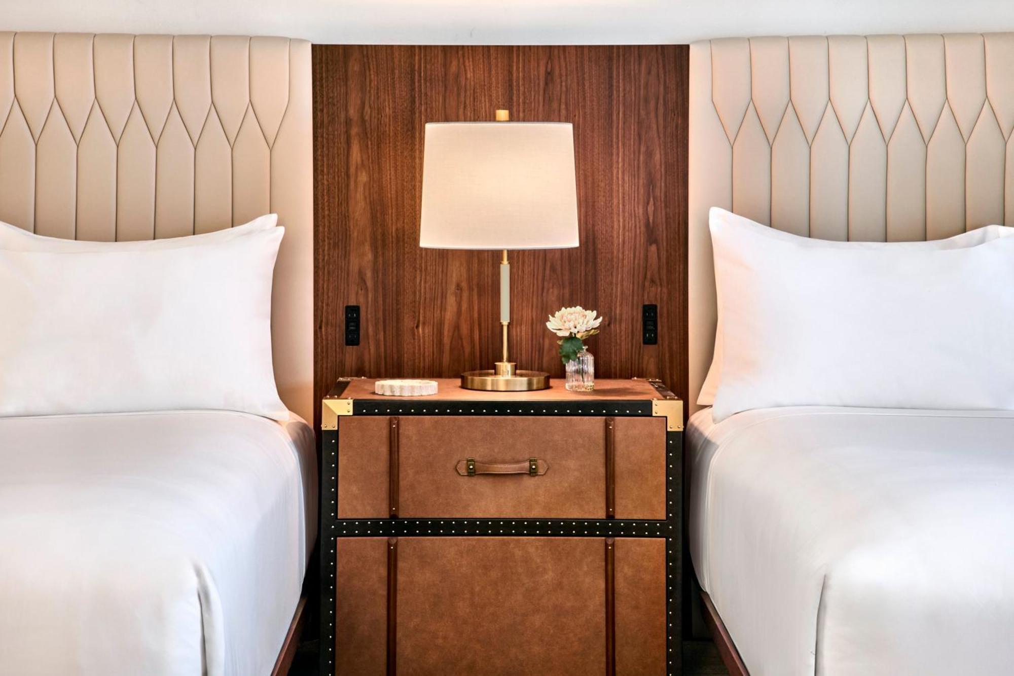 Omni Parker House Hotel 4*