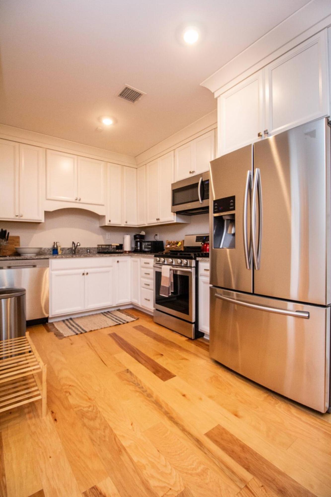 Chic South End 2Br Near Neu & Transit Apartment Boston