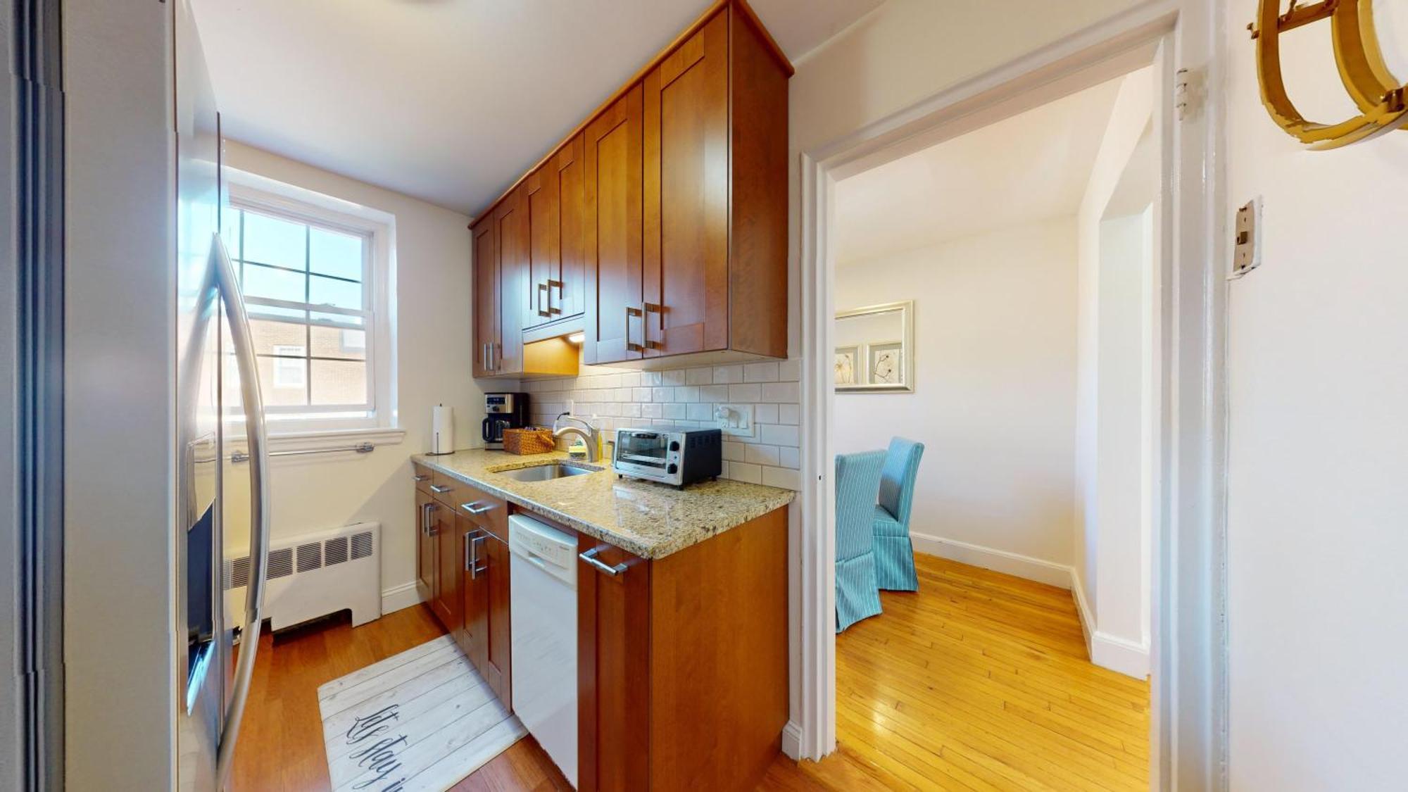 Apartment Bright 2br In Brookline Boston