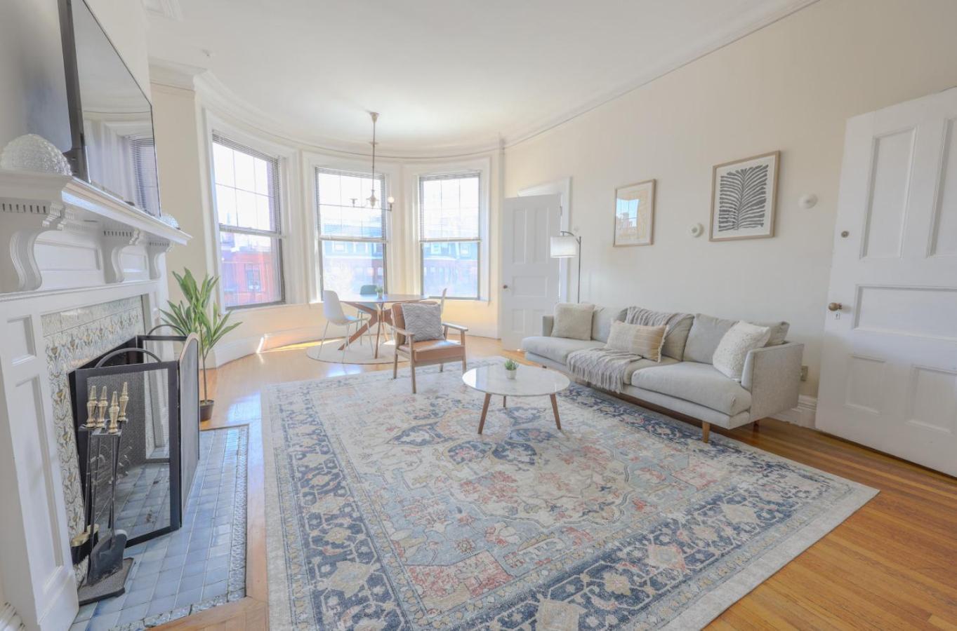 Appartement Large Victorian Back Bay 1br *