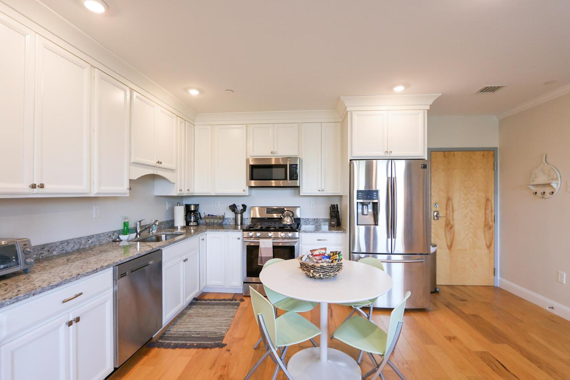 New Construction, Near Neubmc, Elevator, 2b, 2ba *