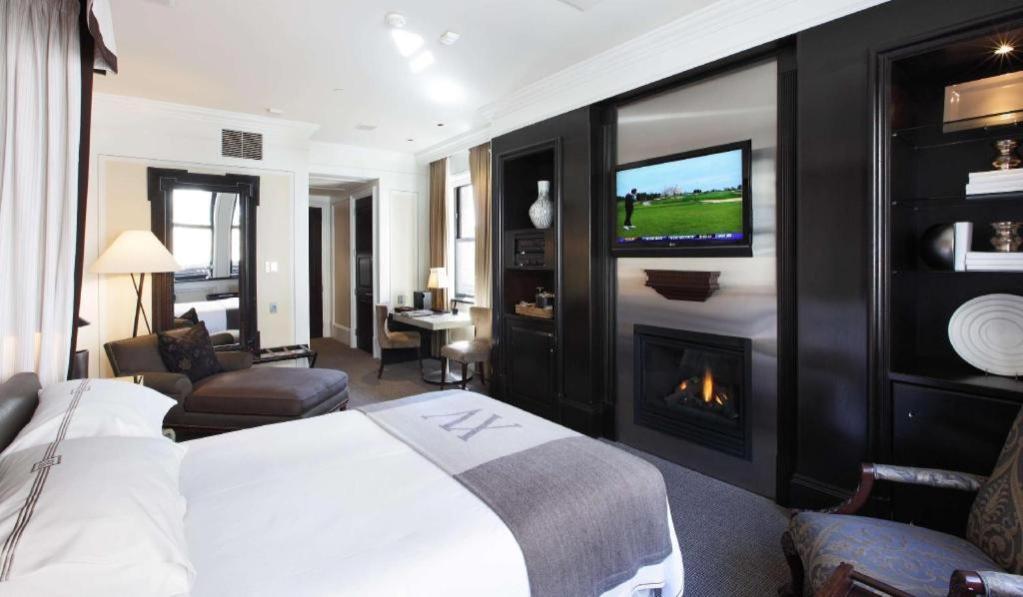 Hotel Fifteen Beacon