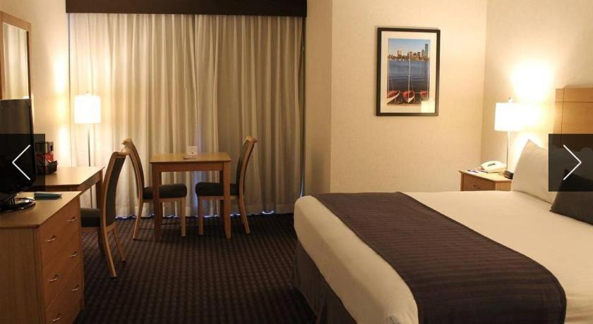 Midtown 2* Boston