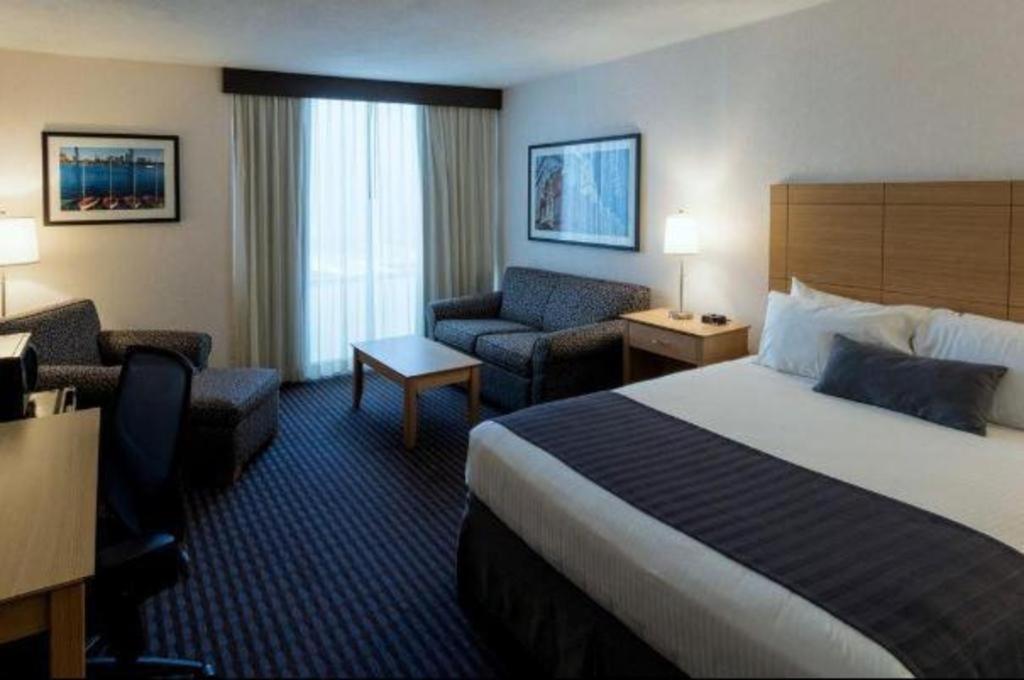 Midtown 2*