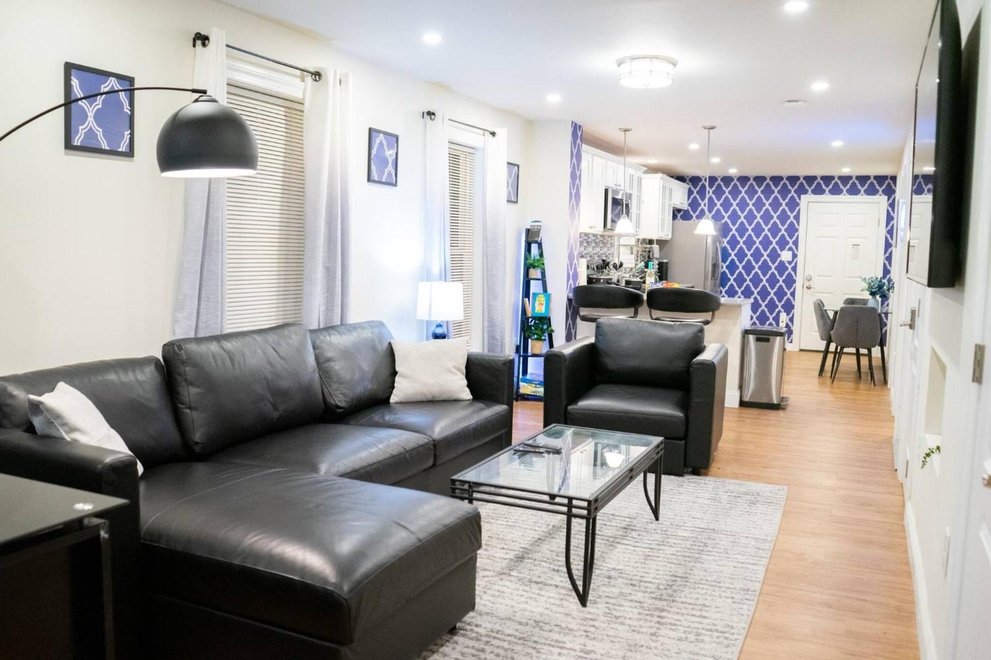 Modern & Stylish 1-br Near Downtown