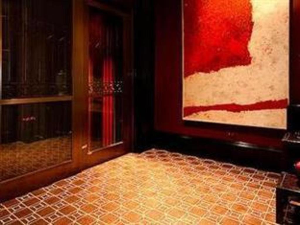 Hotel Fifteen Beacon