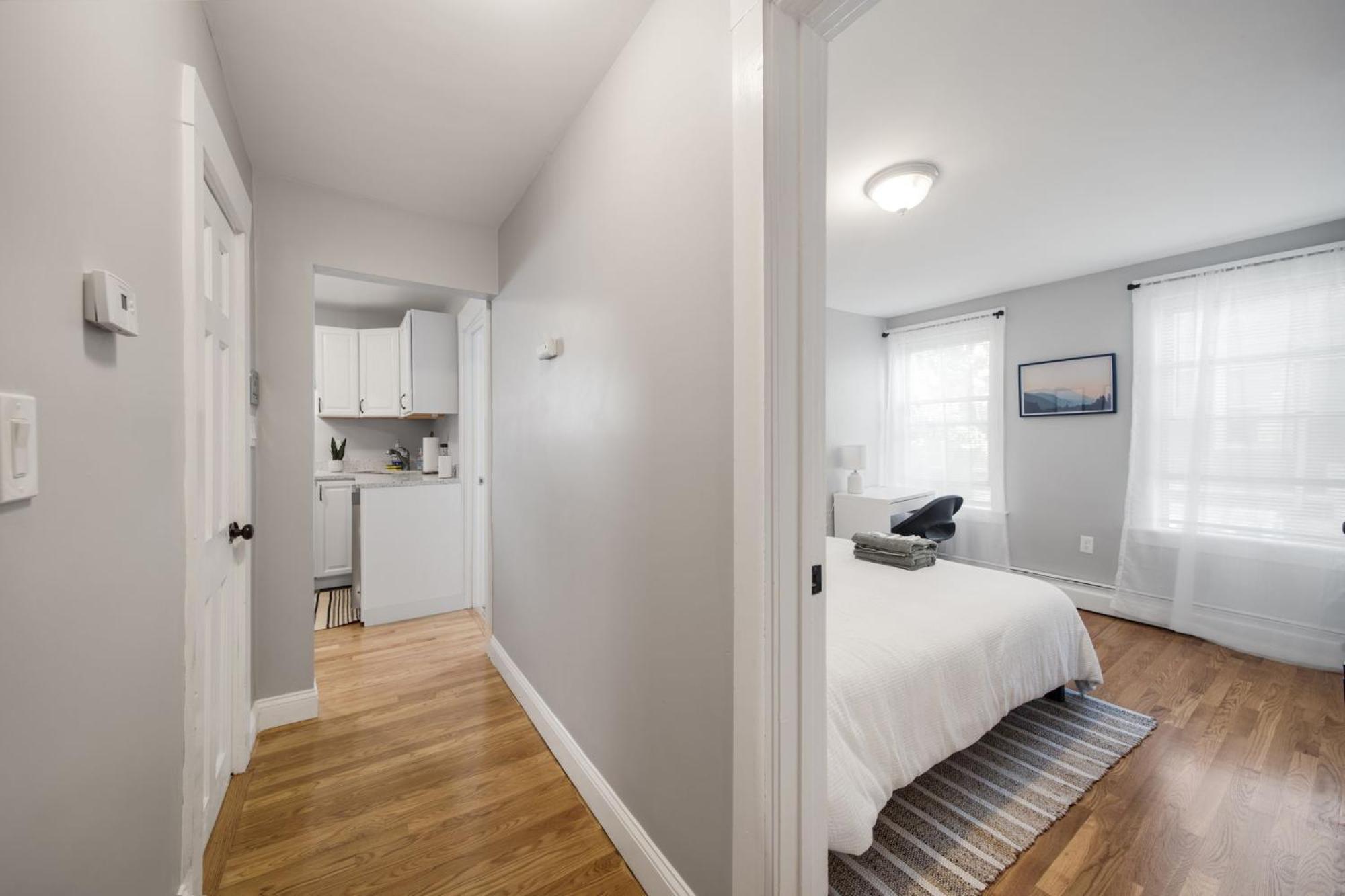 Apartment Southie Living By Seaport, Red Line, & Bars