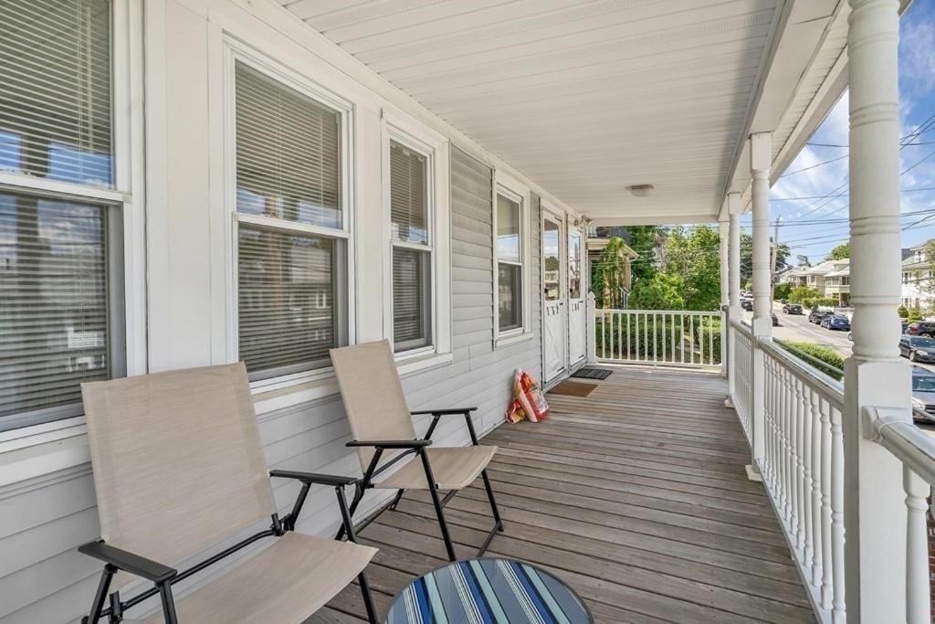 Private Large Bedroom #d Boston