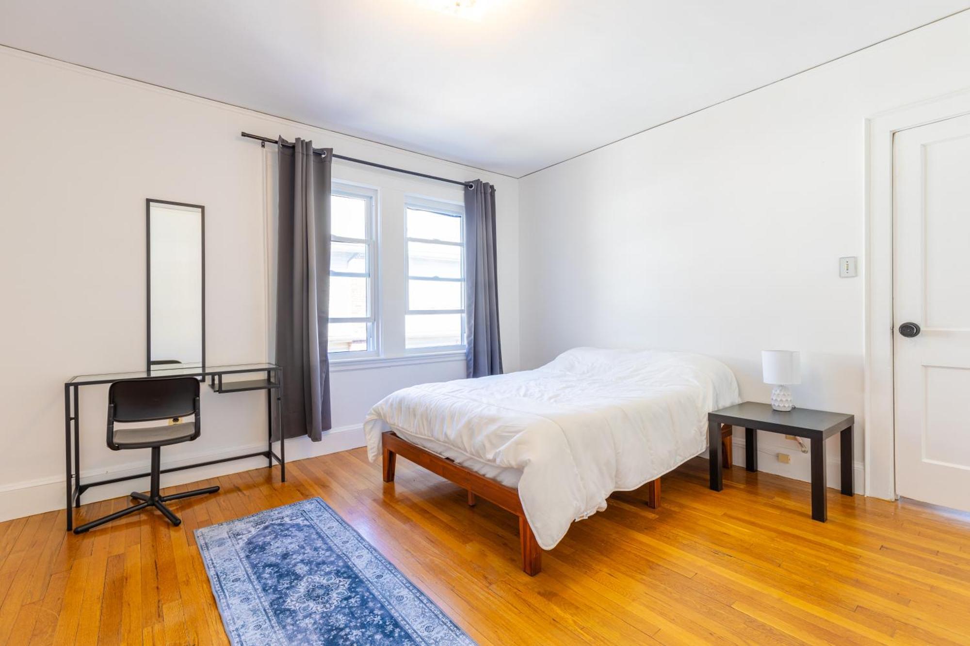 Homestay Private Large Bedroom #d Boston