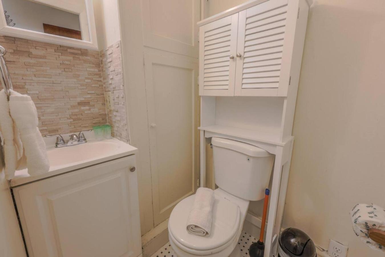 Elegant 1bd1ba In Fenway Boston