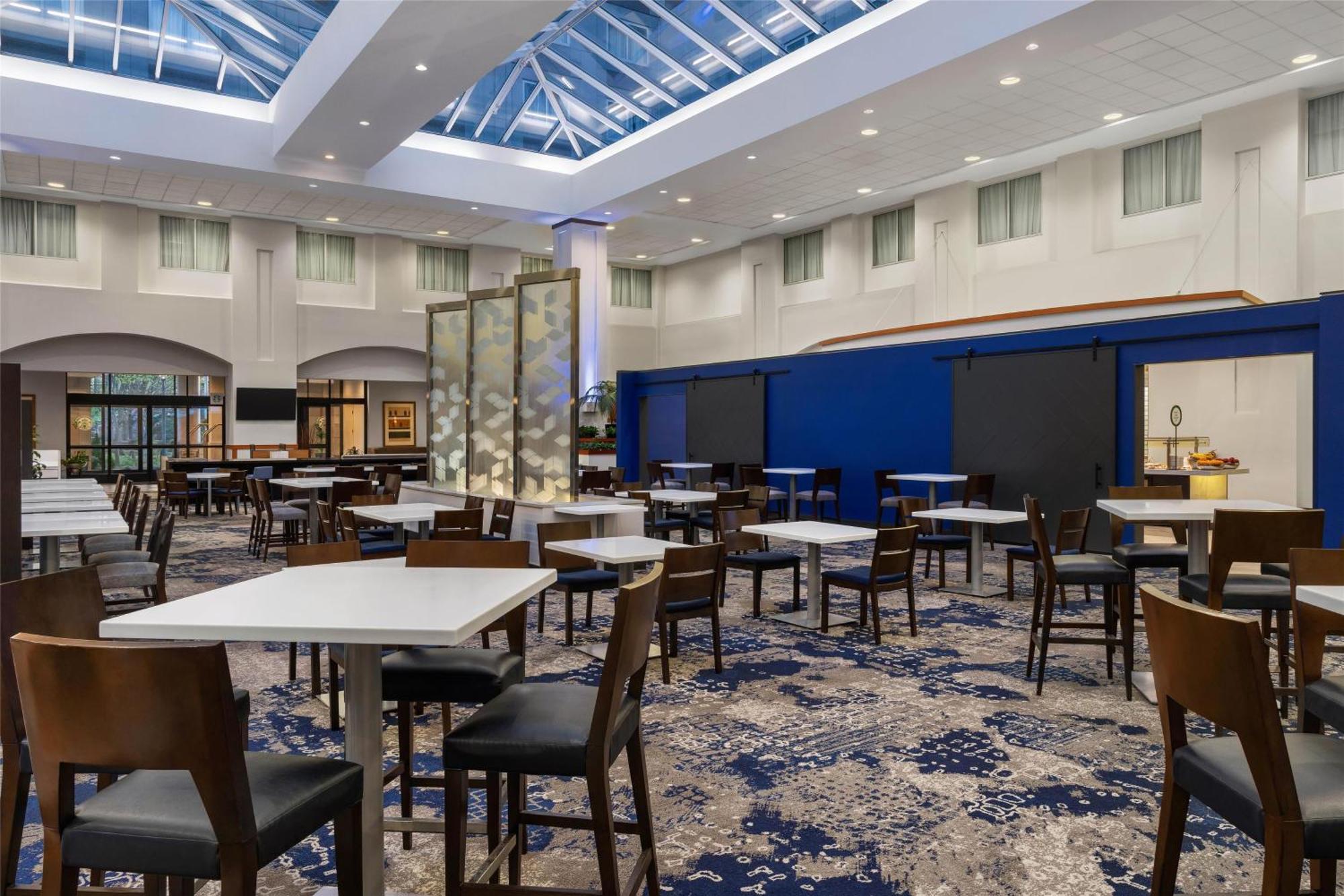 Embassy At Logan Airport Boston