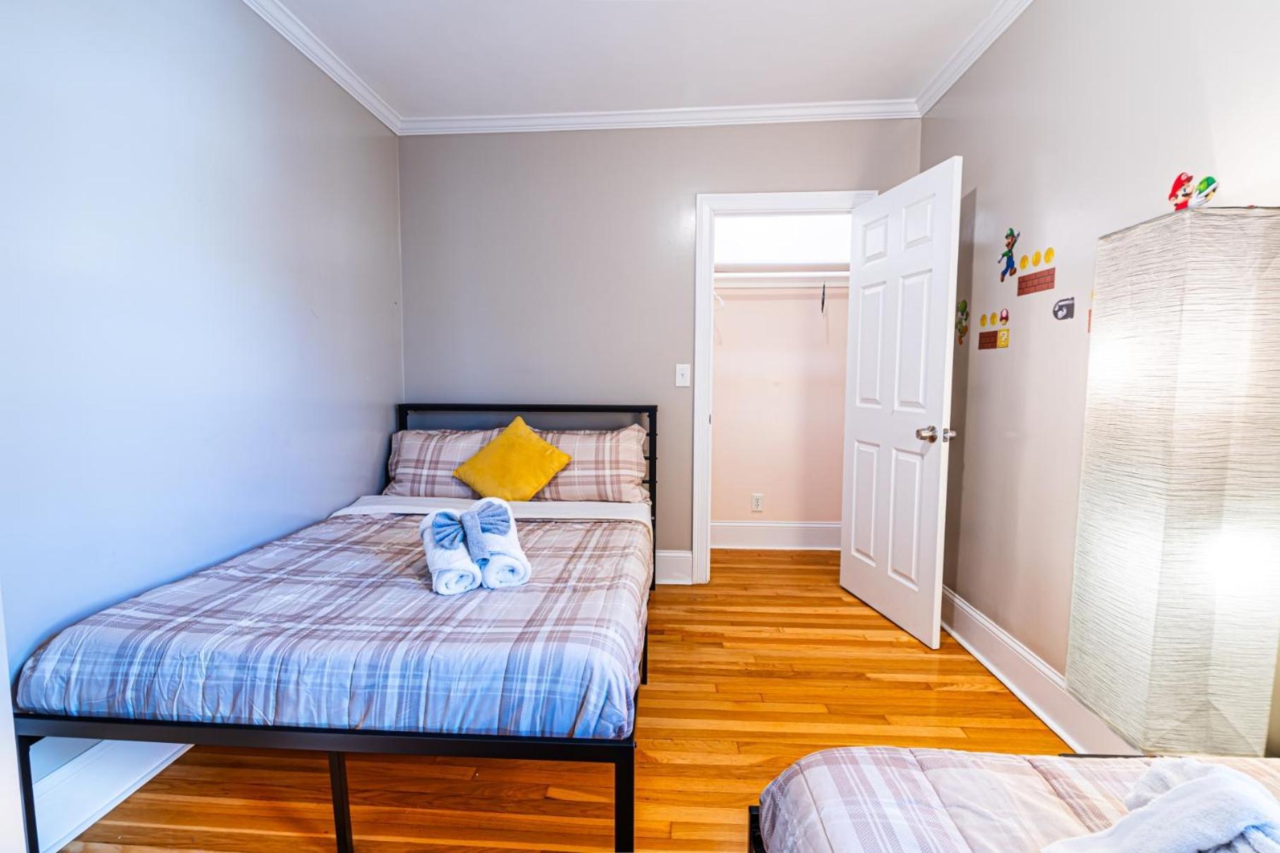 Renovated 4br3ba Escape - Near Public Transportation * Boston