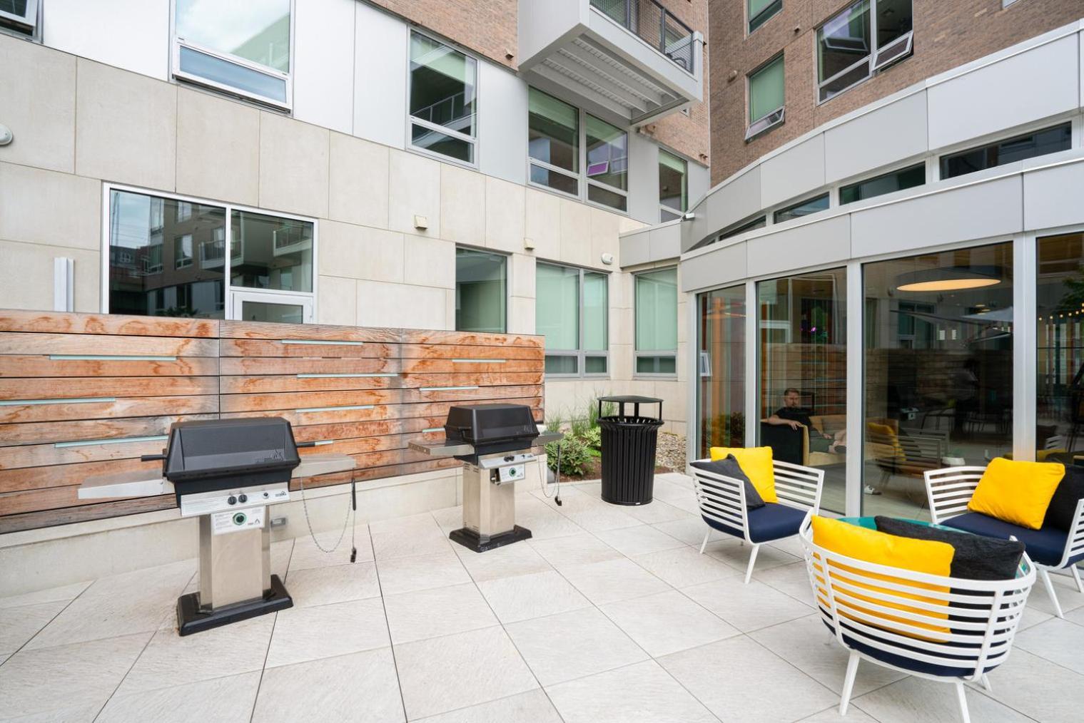 E Cambridge 2br W Gym Wd Nr Lechmere T Bos-635 Apartment *