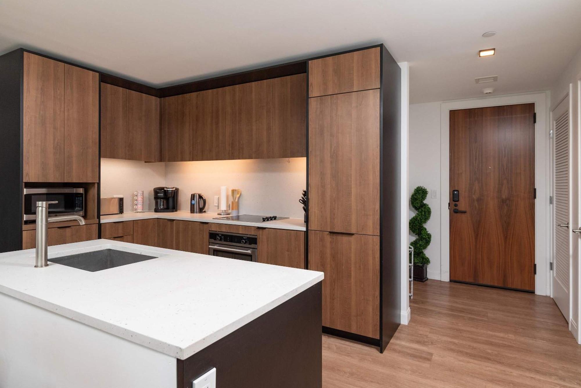 North End Td Garden Shared Pool & Rooftop Boston