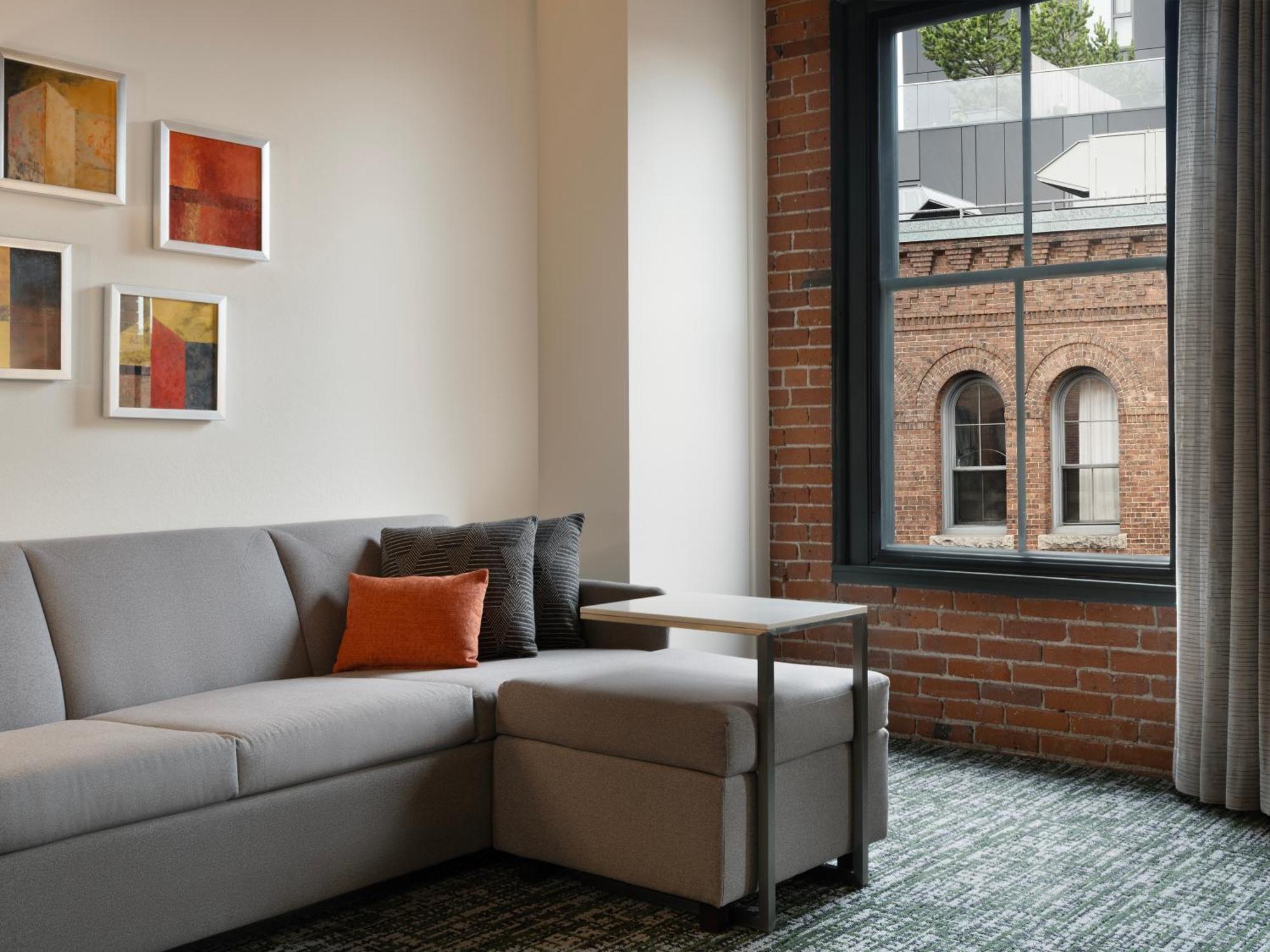 By Marriott Downtown Seaport Hotel