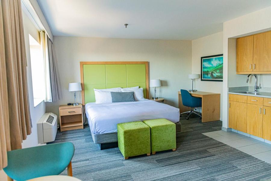 Hotel The At Longwood Medical 3*