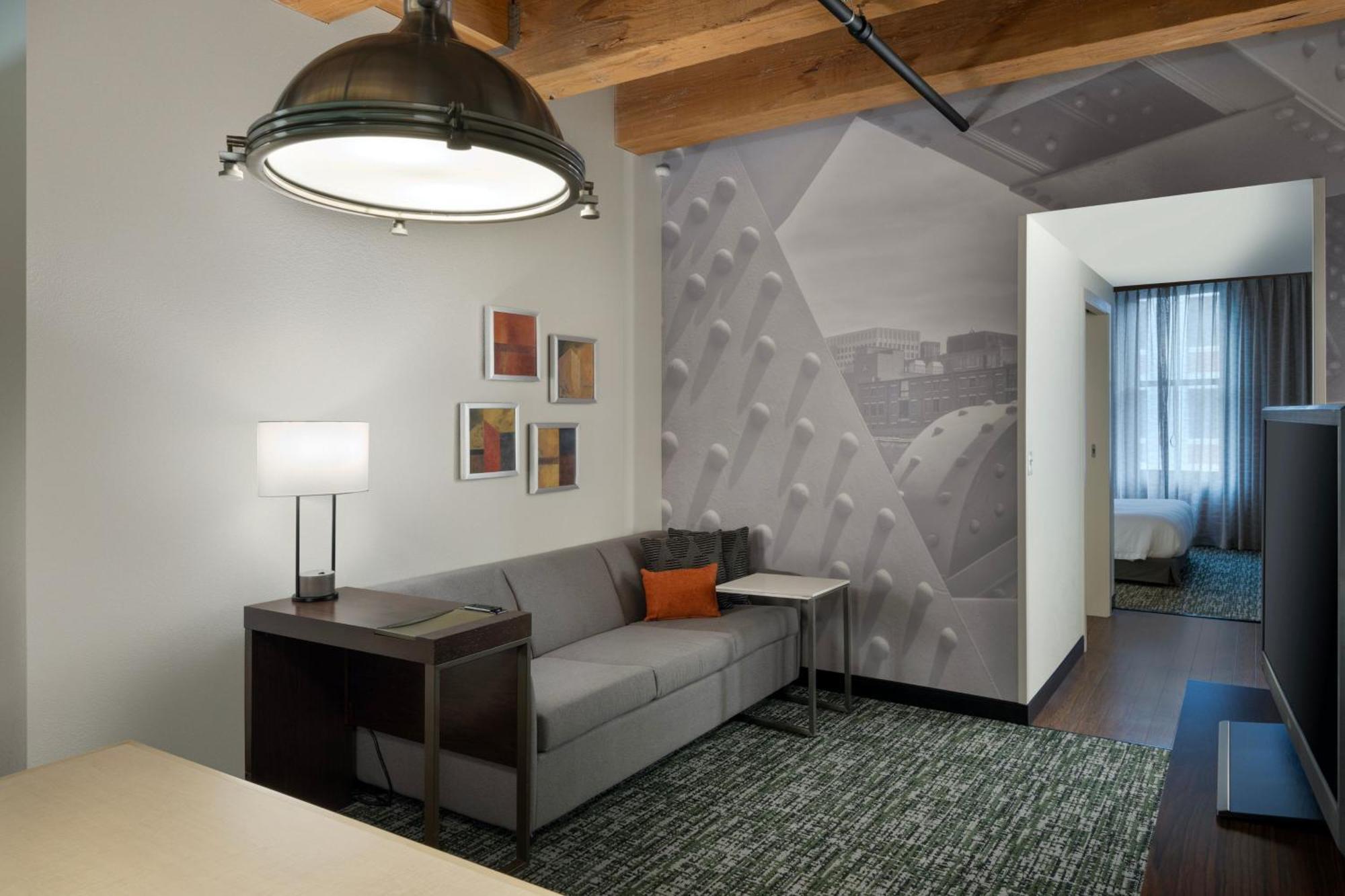 Hotel By Marriott Downtown Seaport