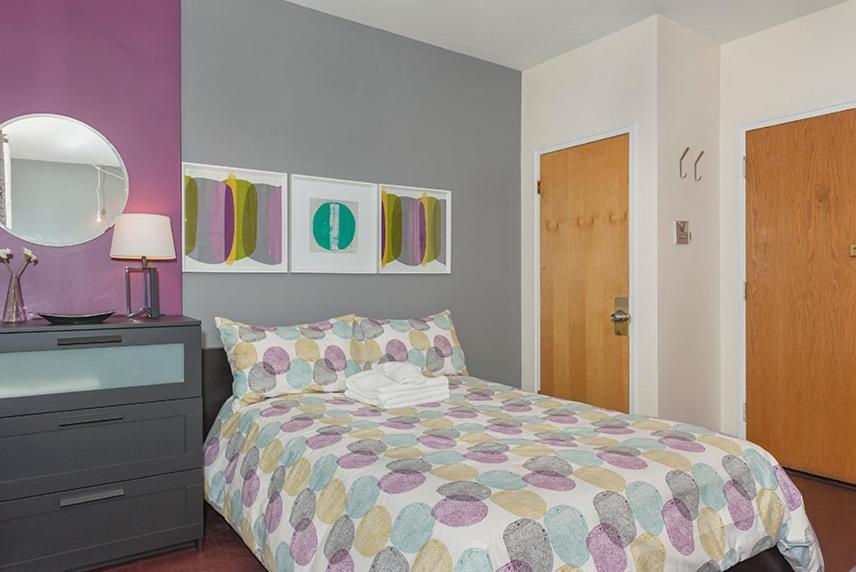 Cozy Steps From Common And Theaters * Boston