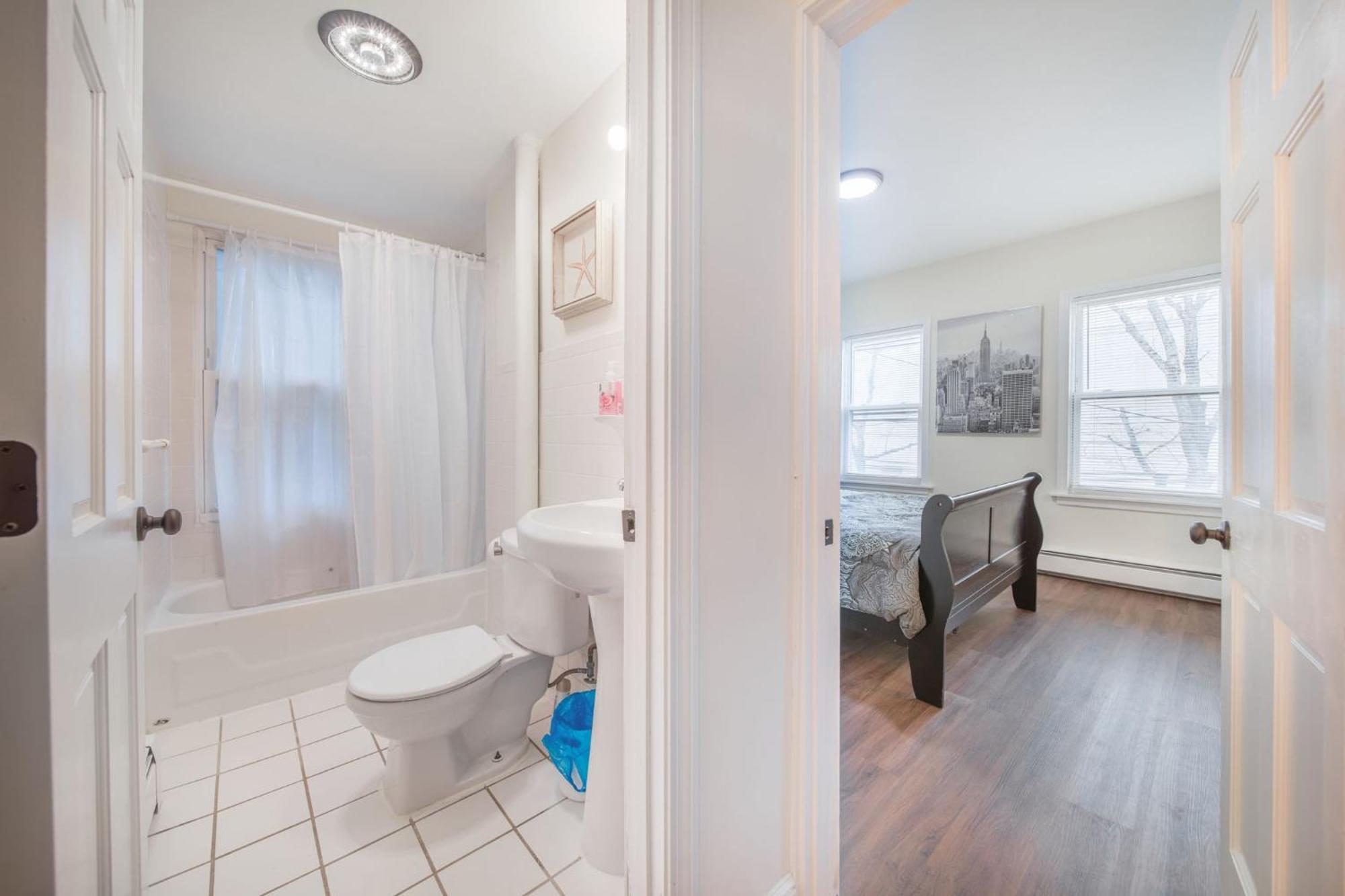 2bd Modern And Spacious In The Heart Of * Boston