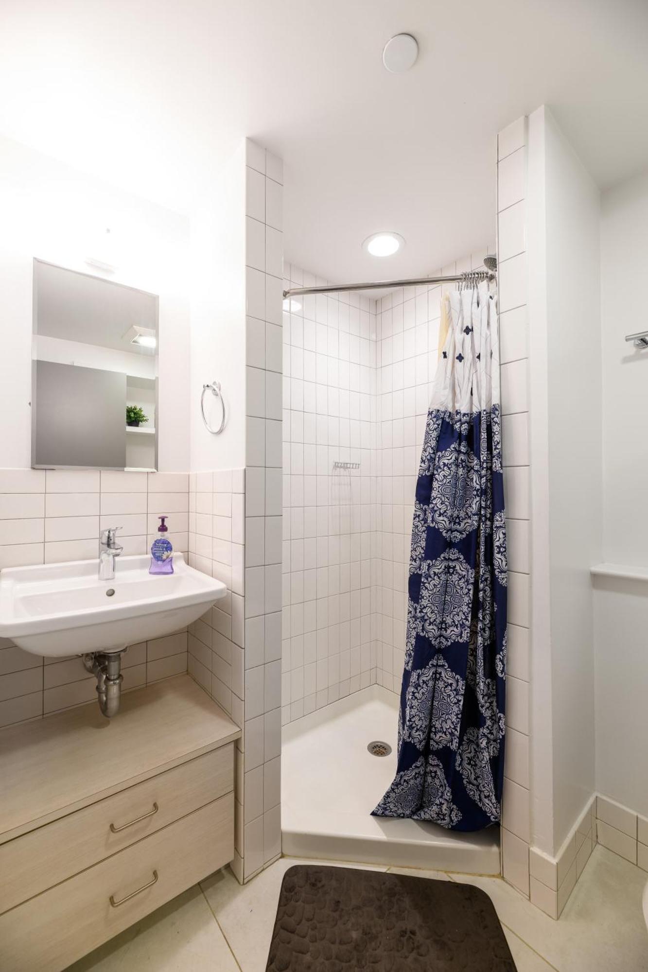 Downtown Retreat Stylish Apartment Boston