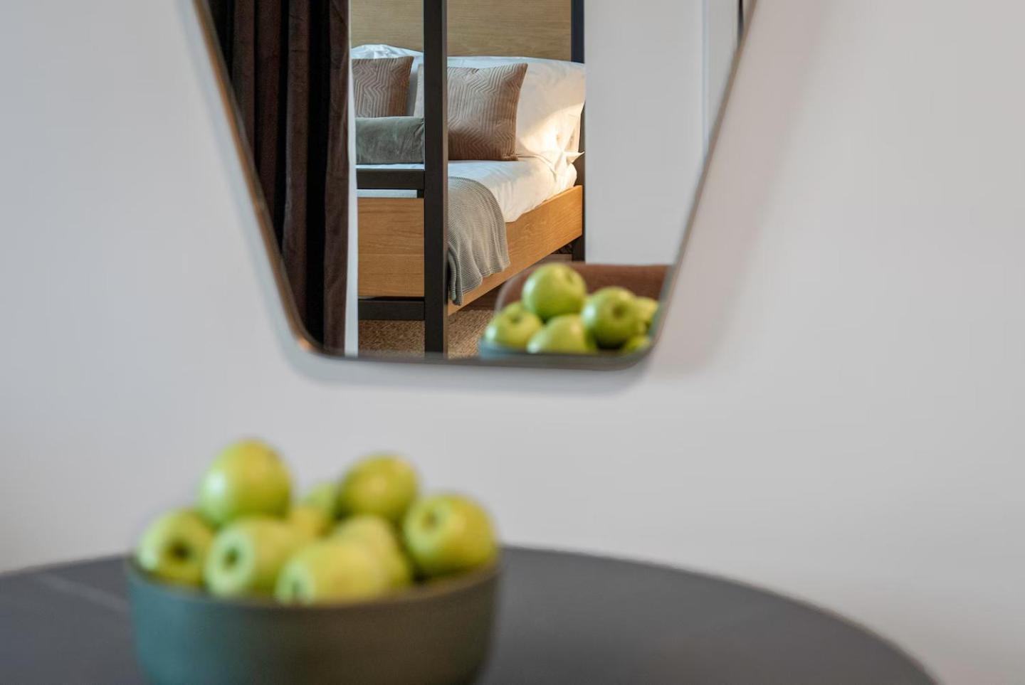 Luxury By Hyatus At Cambridge Aparthotel