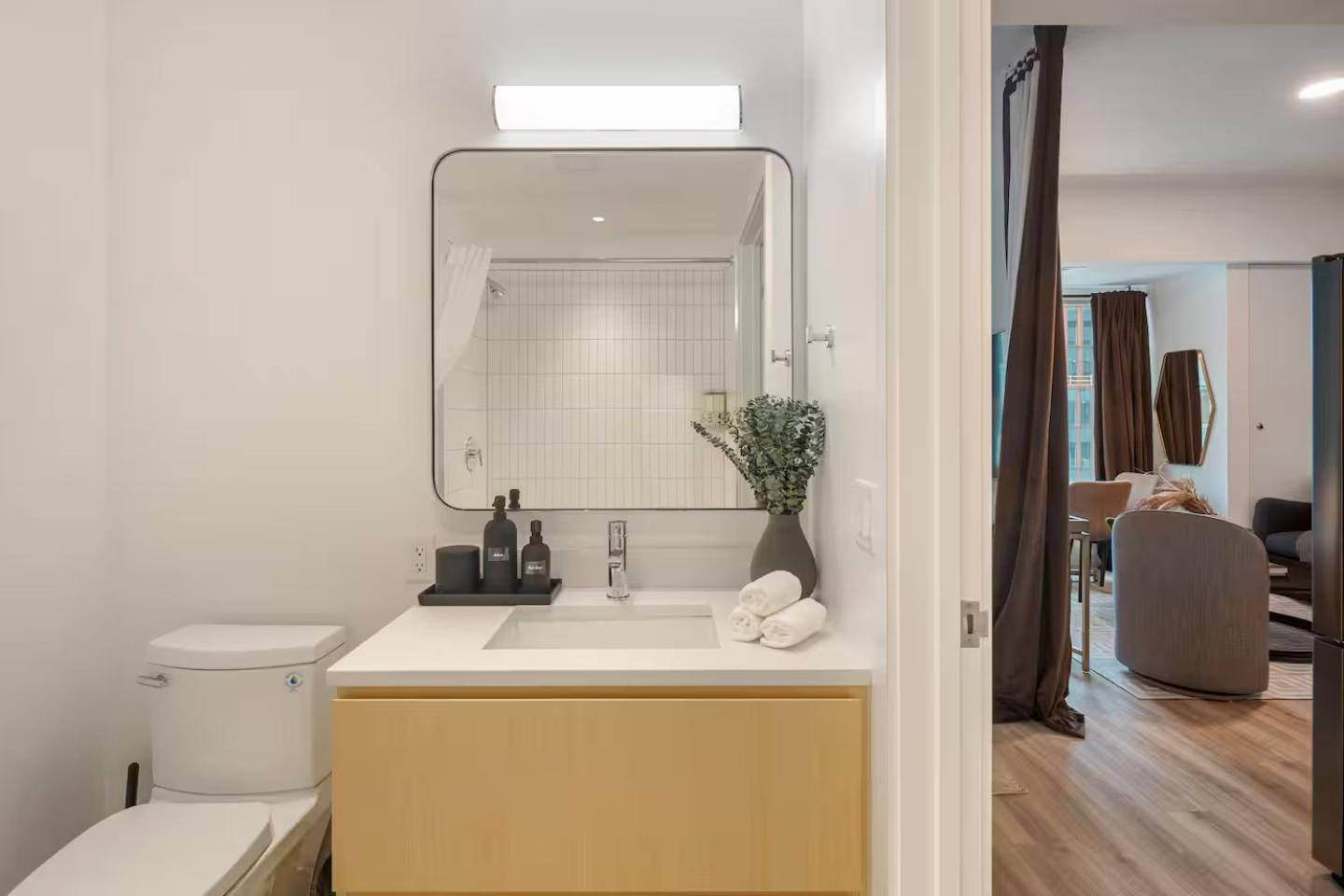 Luxury By Hyatus At Cambridge Aparthotel