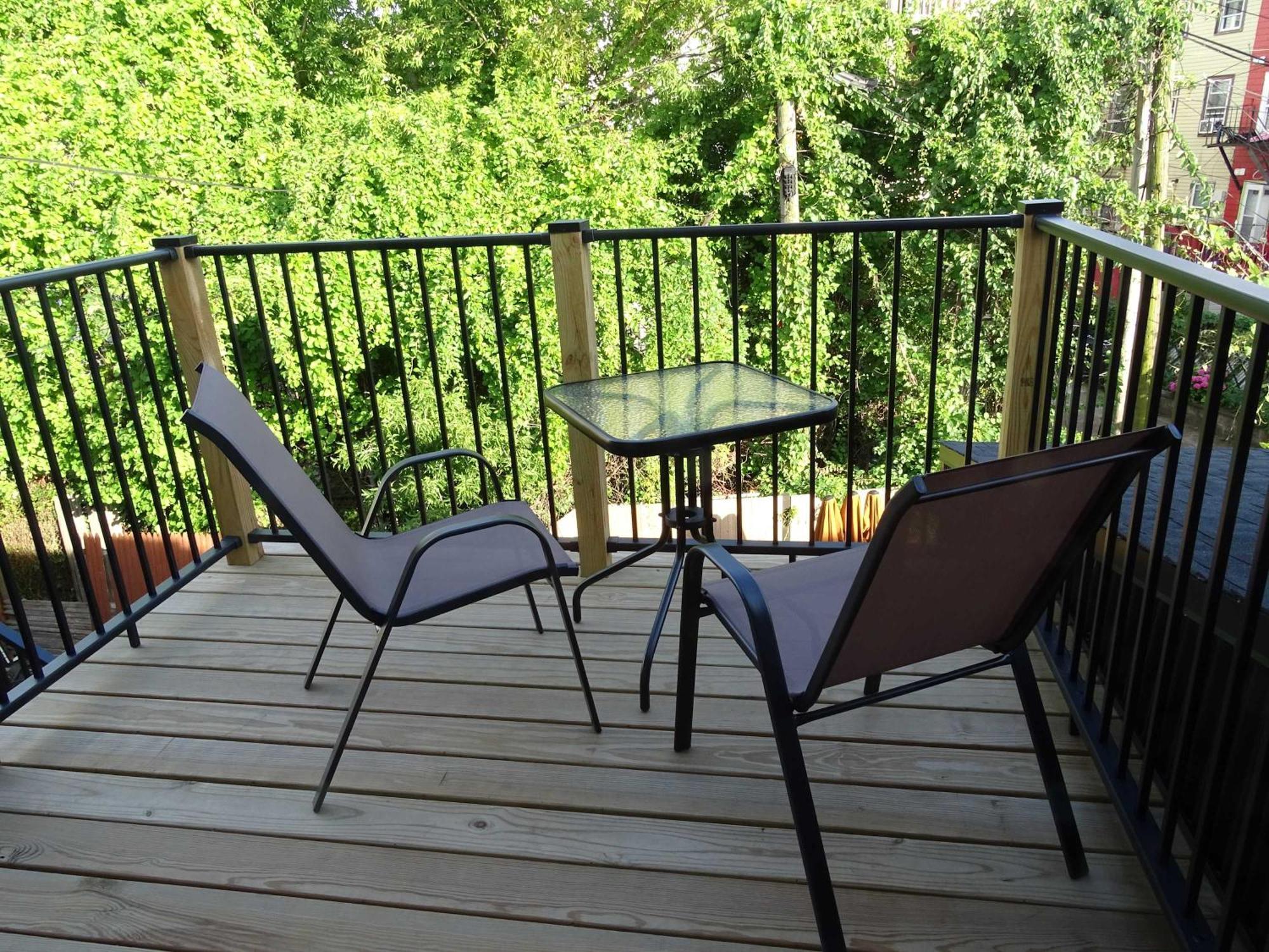 Lux 3bd Minutes Walk To Airport *