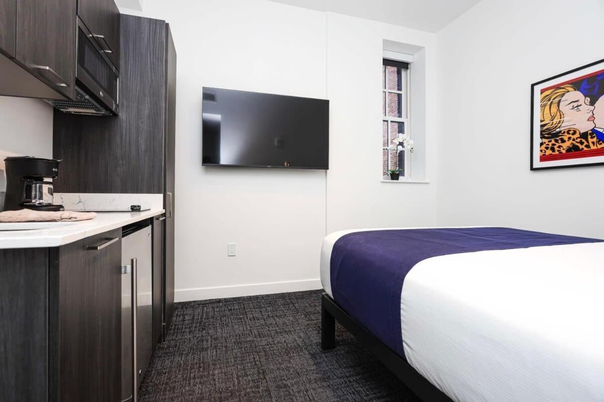 Stylish In Fenway Neighborhood - Unit #305 * Boston