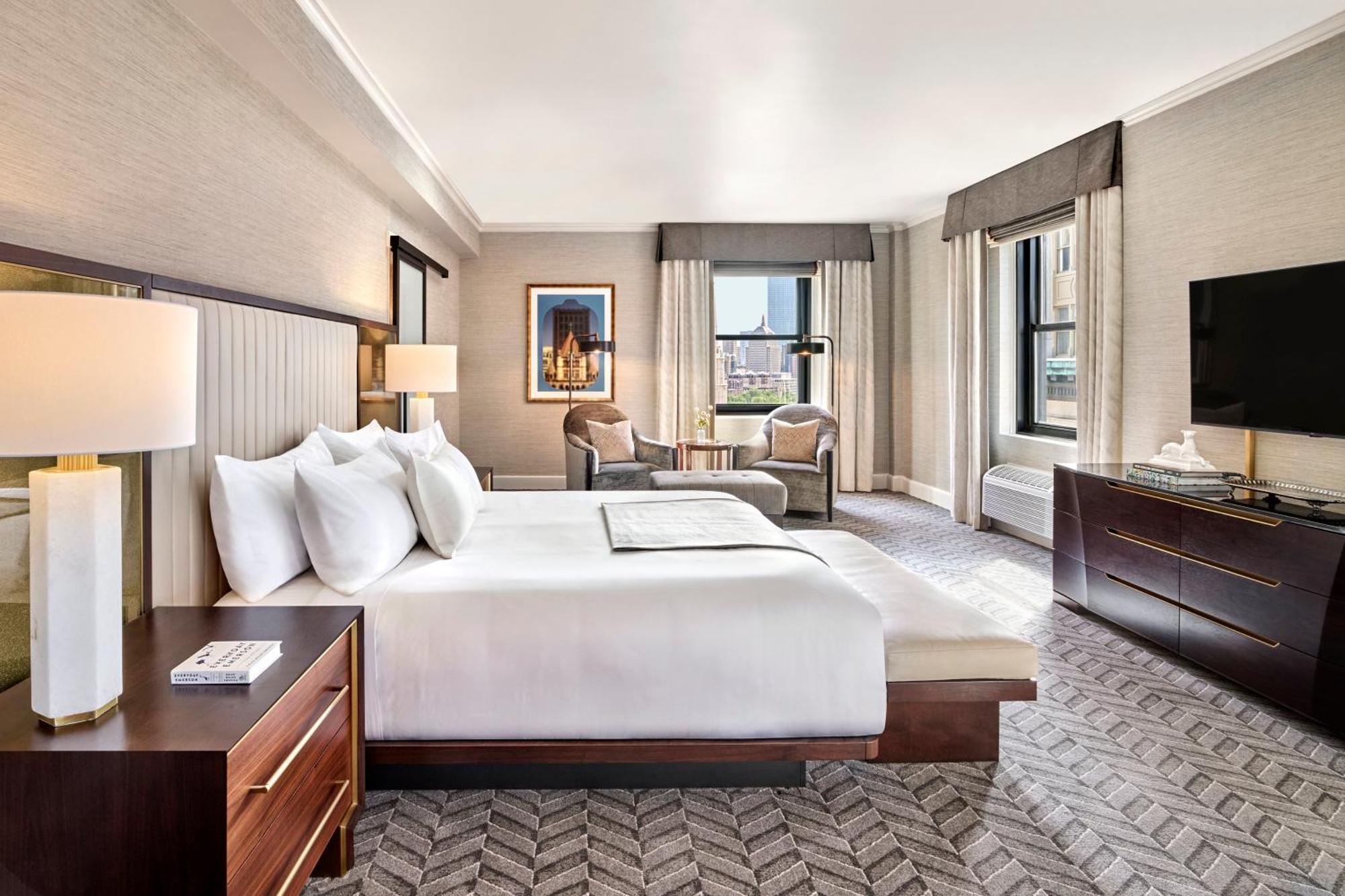 Omni Parker House 4*