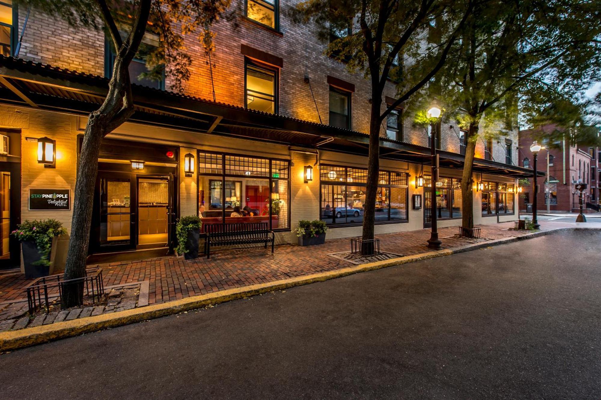 Hotel Staypineapple, A Delightful Hotel, South End