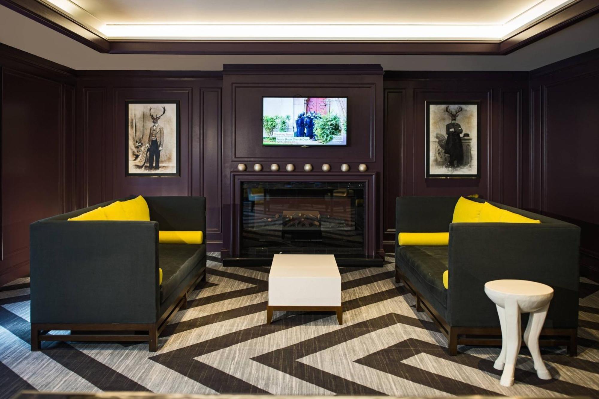 Hotel Courtyard By Marriott Downtown