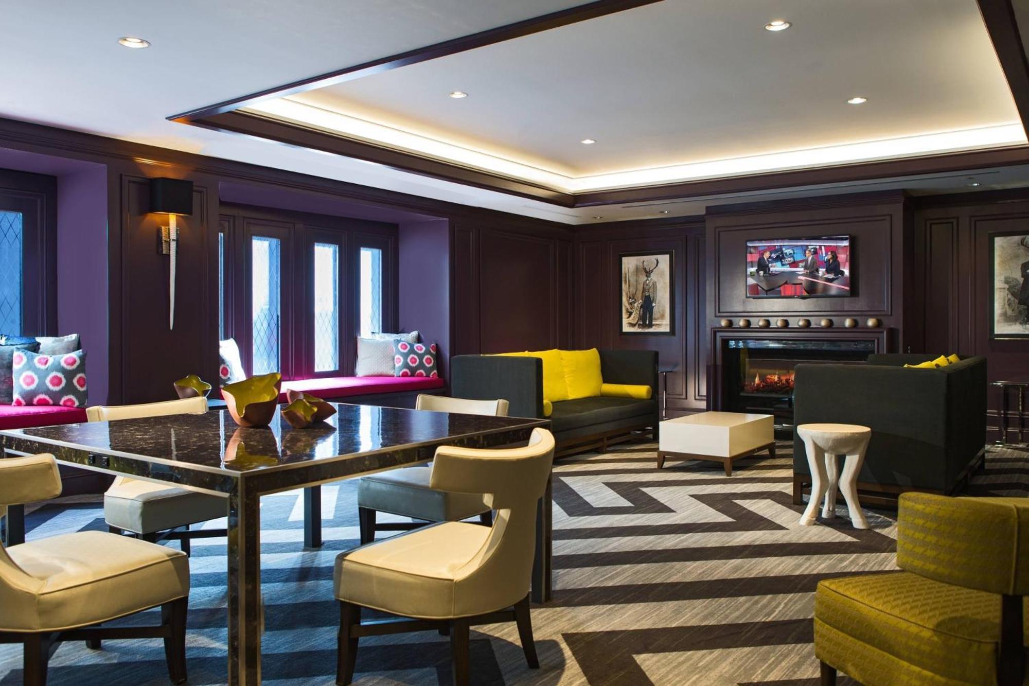 Hotel Courtyard By Marriott Downtown 4*