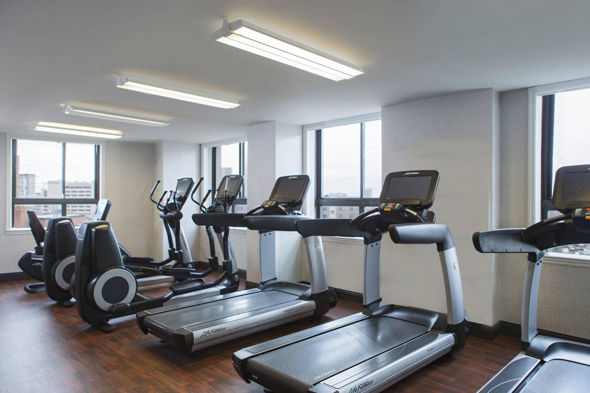 Hotel Courtyard By Marriott Downtown 4*