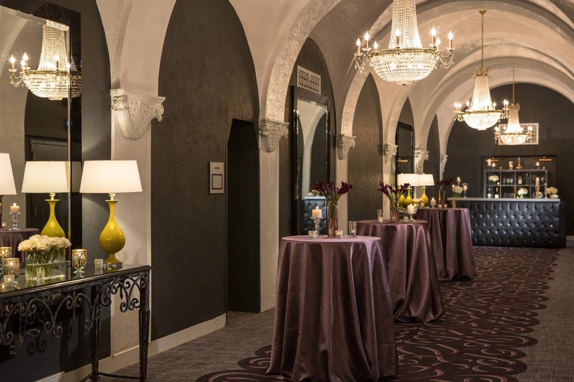 Hotel Courtyard By Marriott Downtown