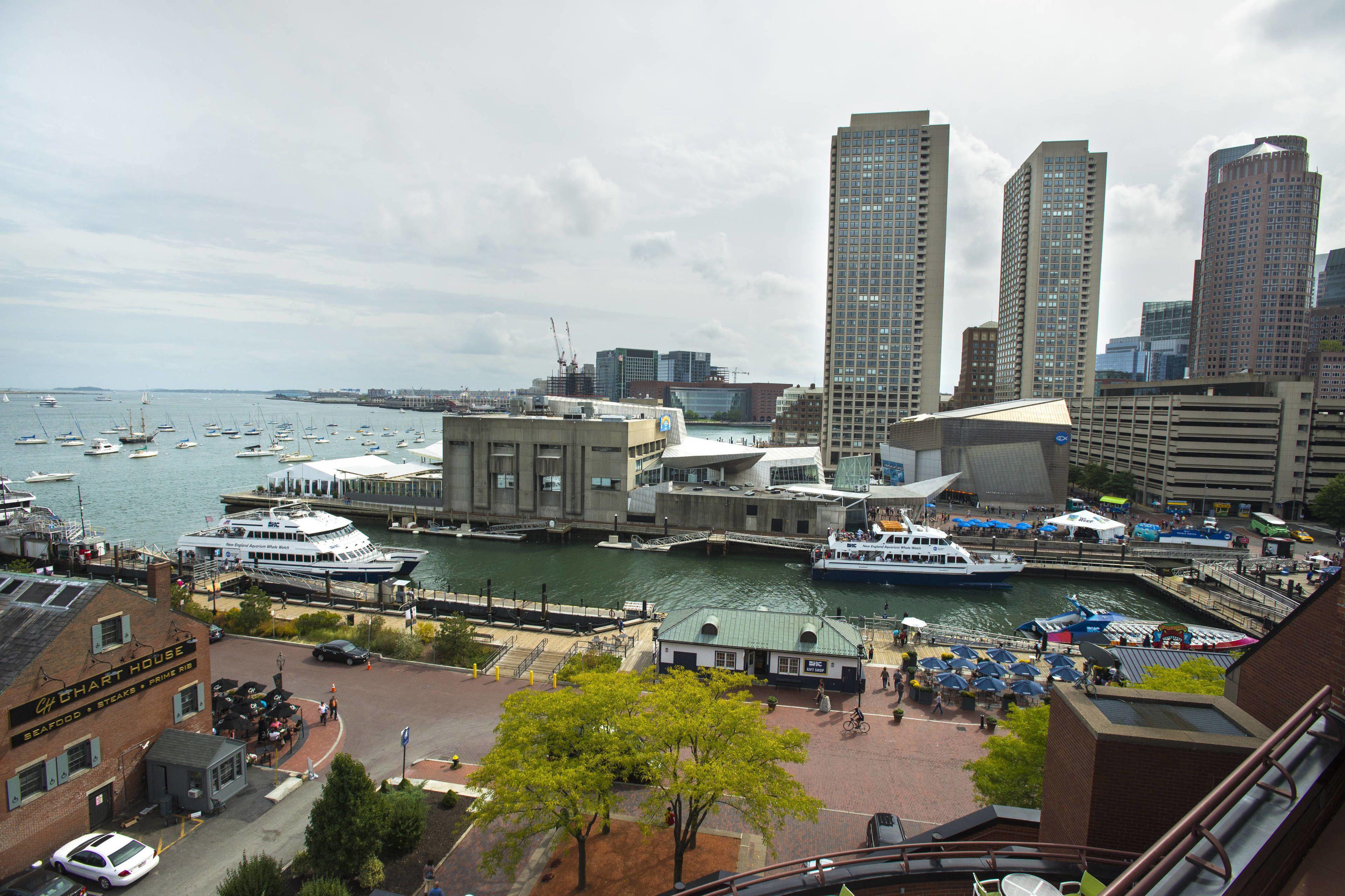 Marriott Long Wharf Hotel