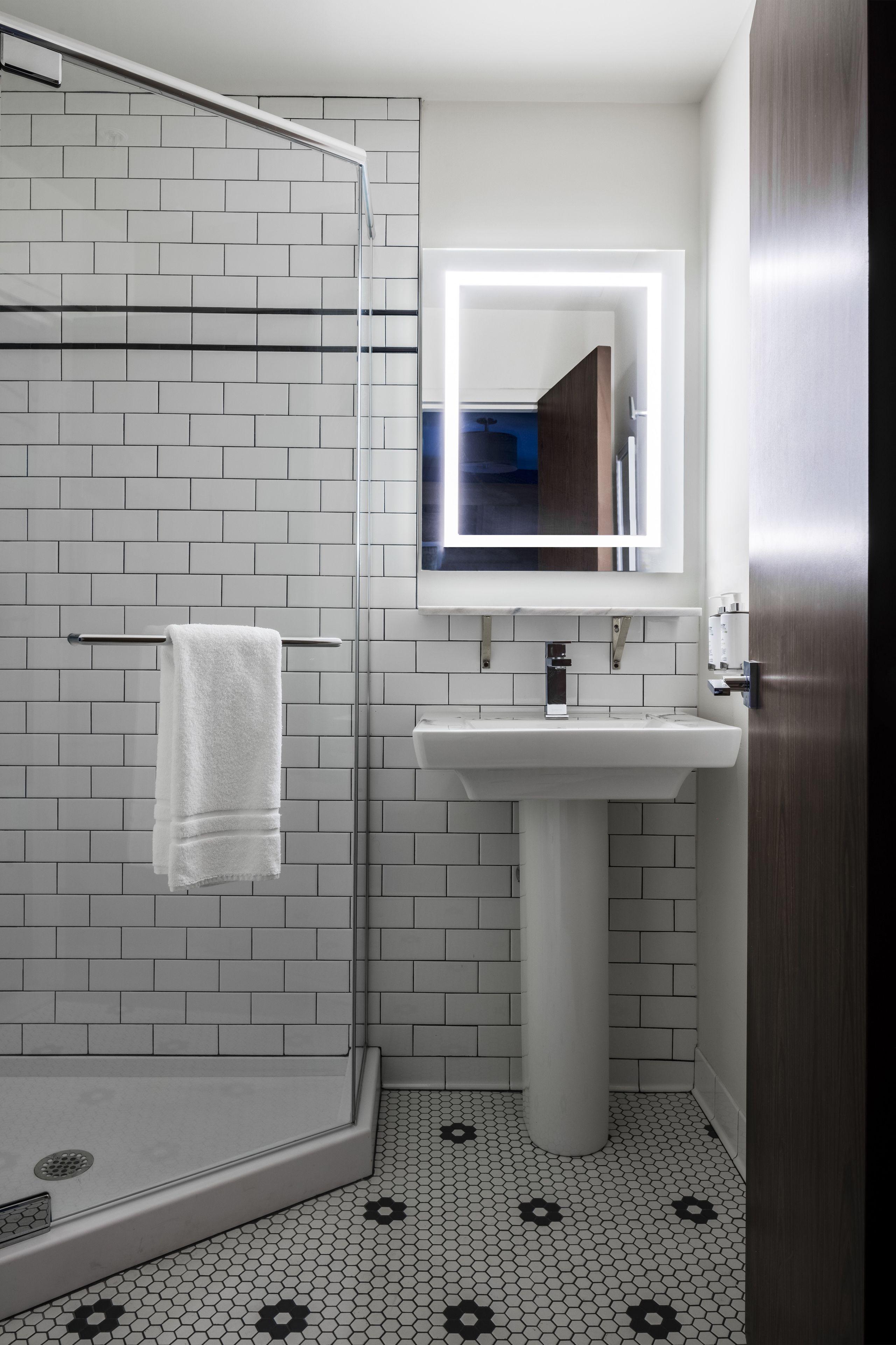 Found Common Hotel 2*