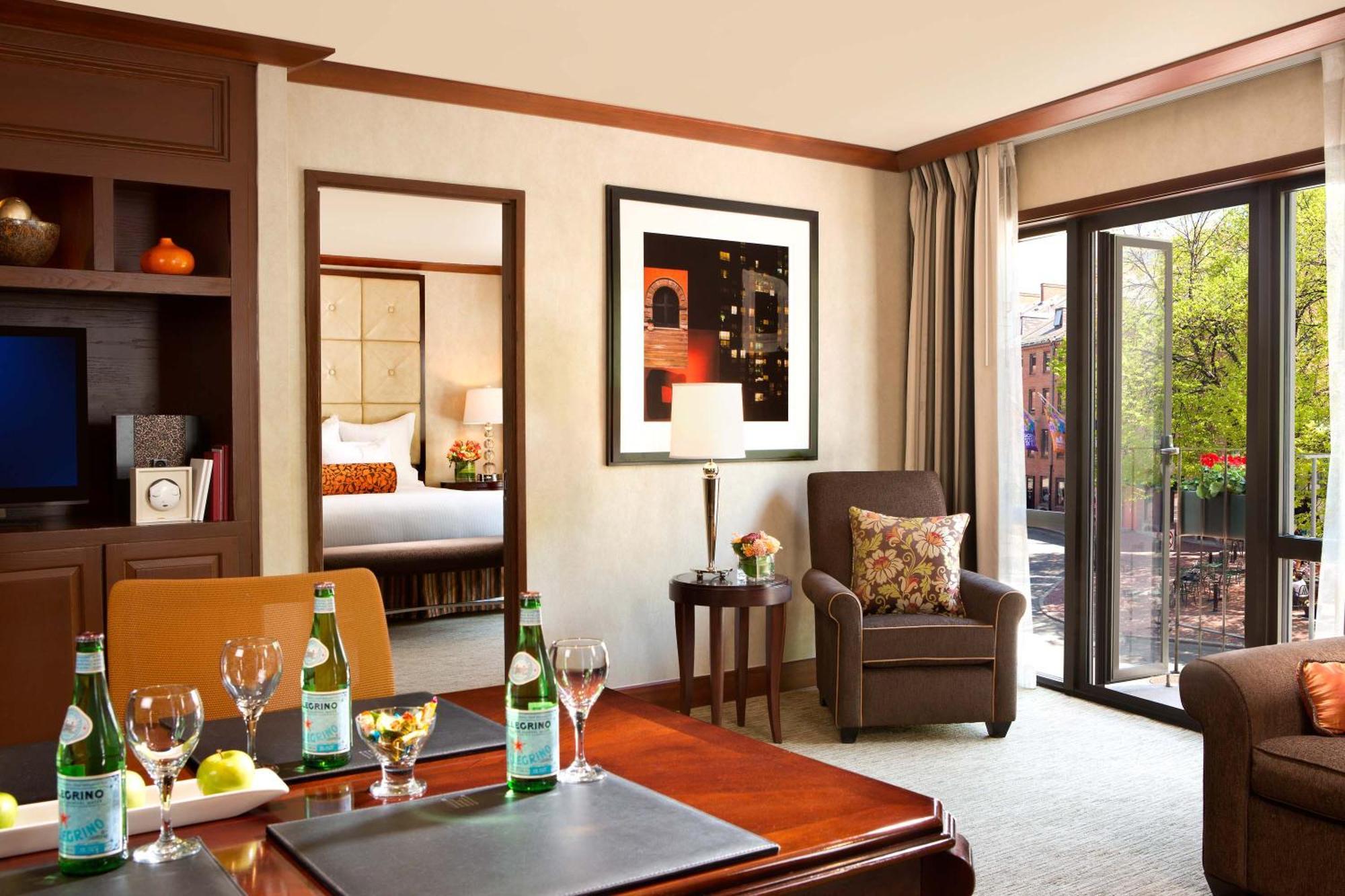 Hotel The Bostonian