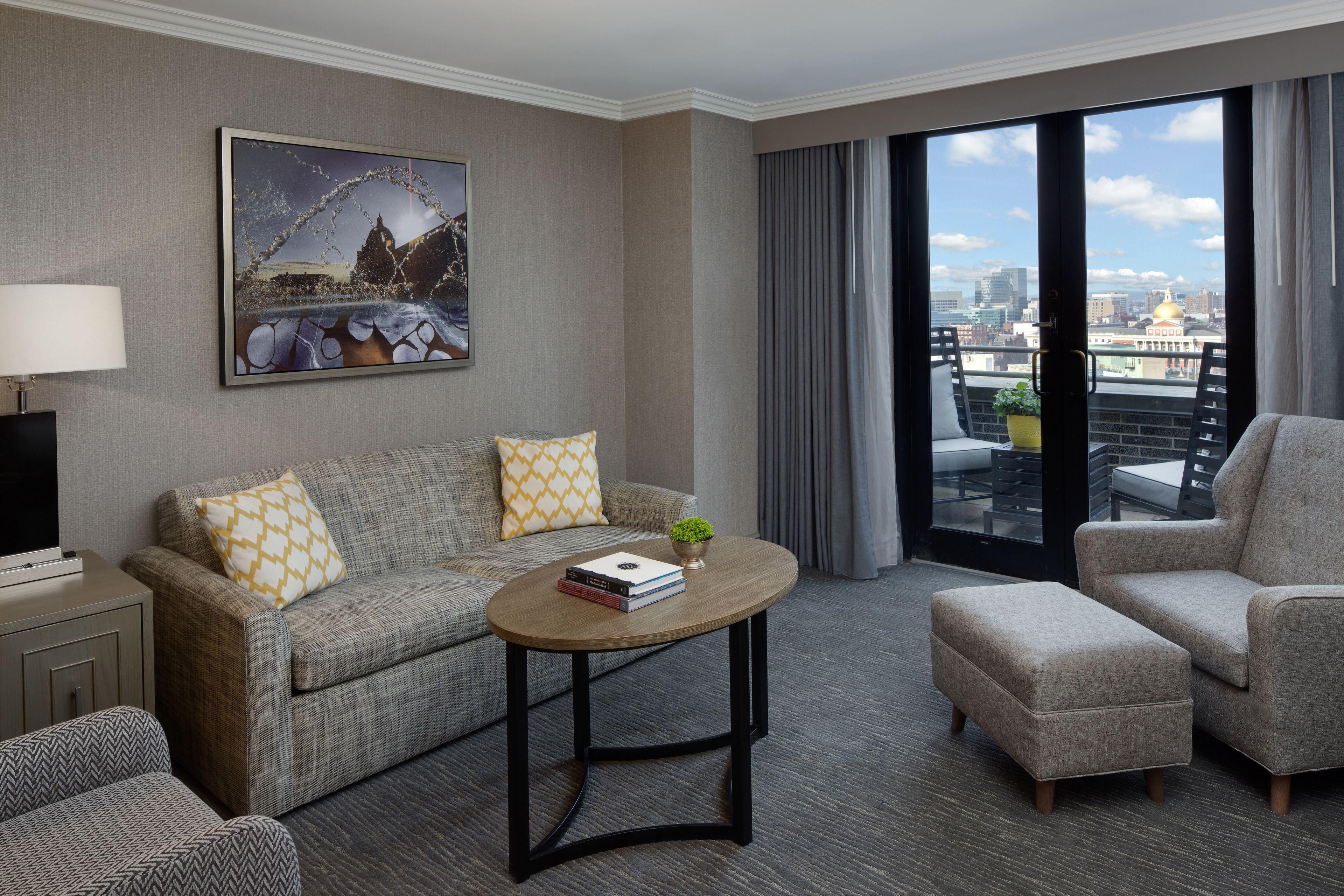 Hyatt Regency Hotel 4*