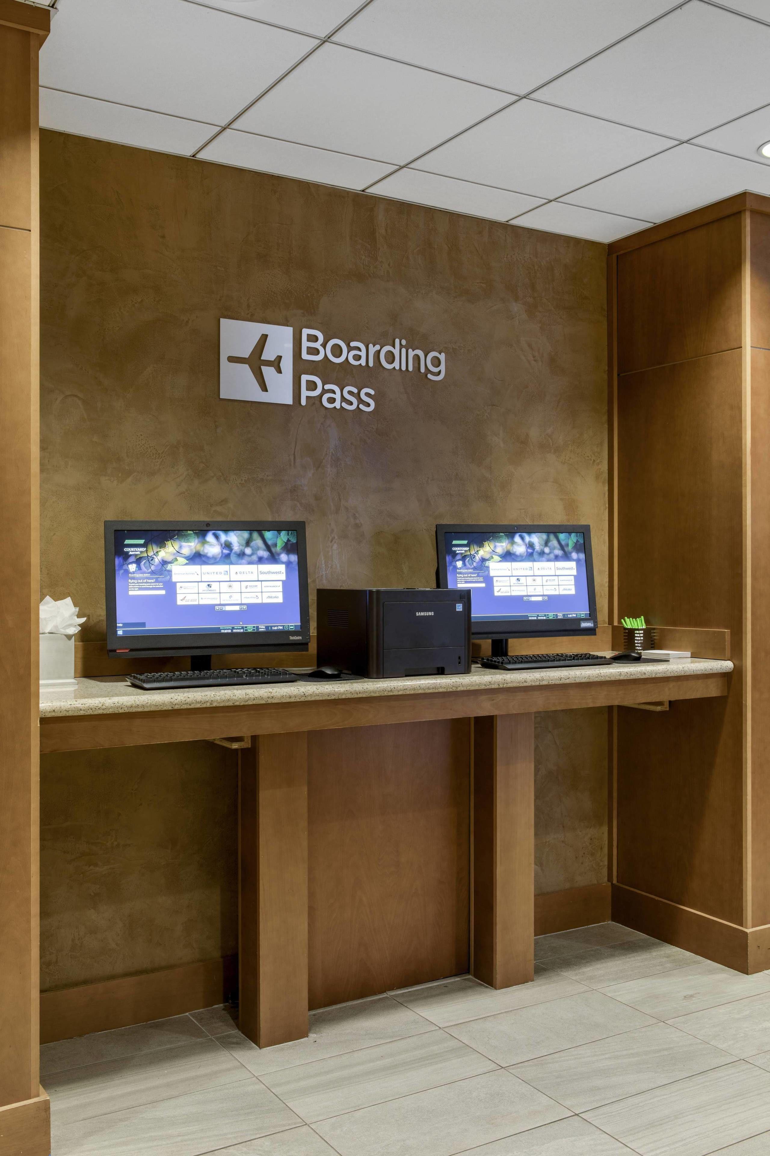 Courtyard By Marriott Logan Airport 3* Boston