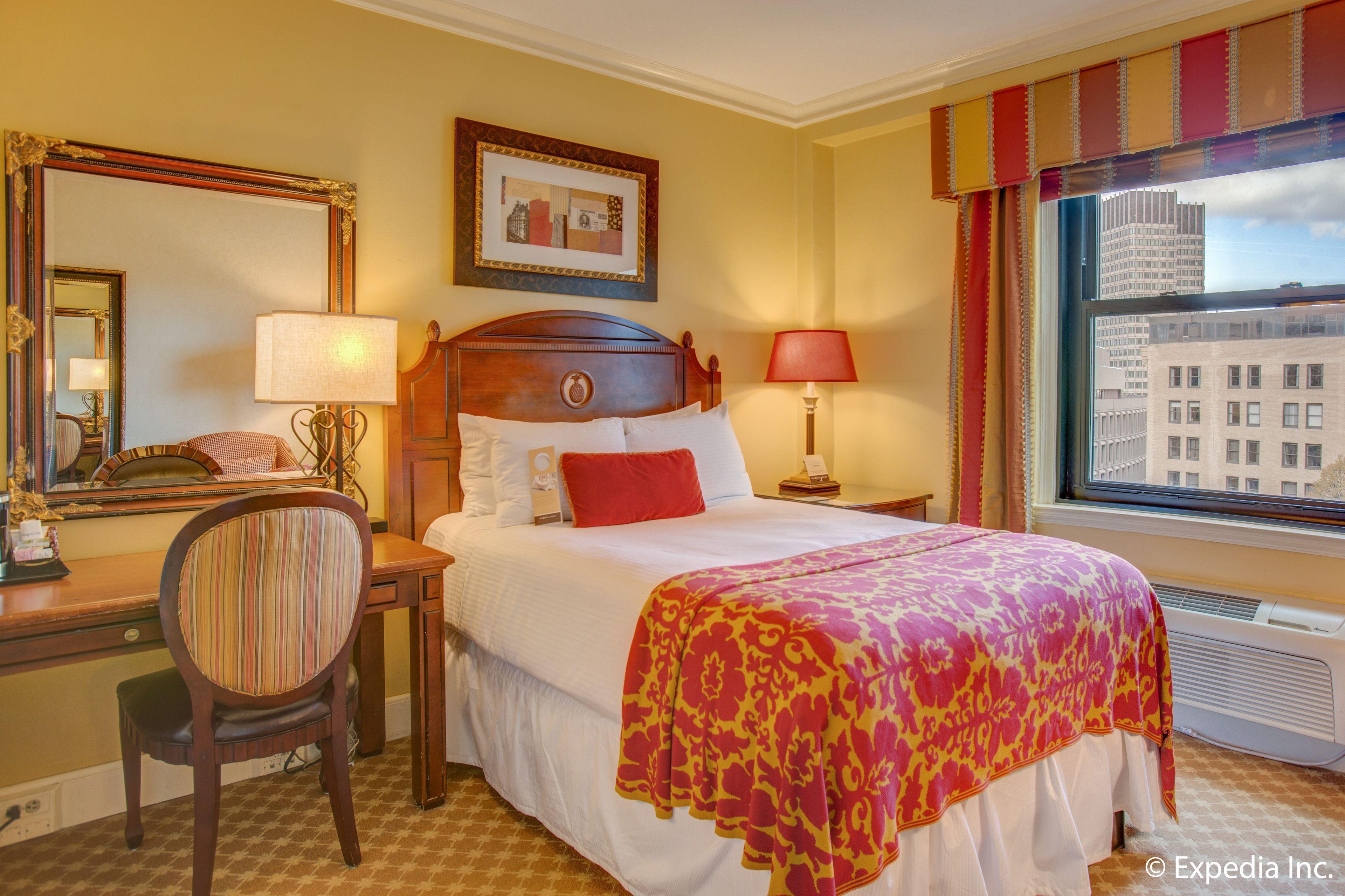 Omni Parker House 4*