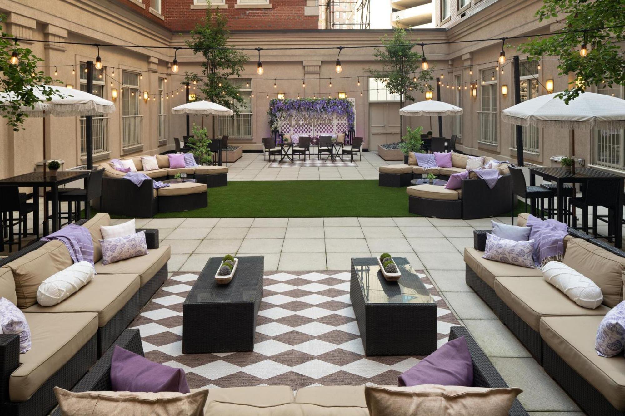 Hotel Doubletree By Hilton - Downtown 3*